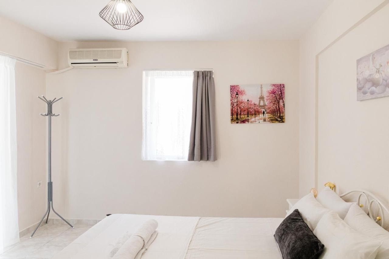 Alexandros Luxury Apartments Nydri Exterior foto